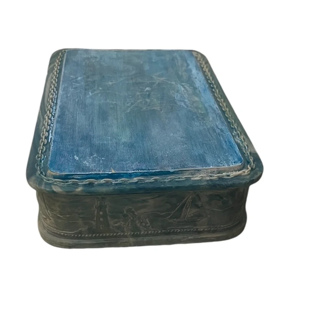 INCOLAY‎ CARVED NAUTICAL SCENES STONE BLUE &  WHITE LIDDED BOX RECTANGULAR